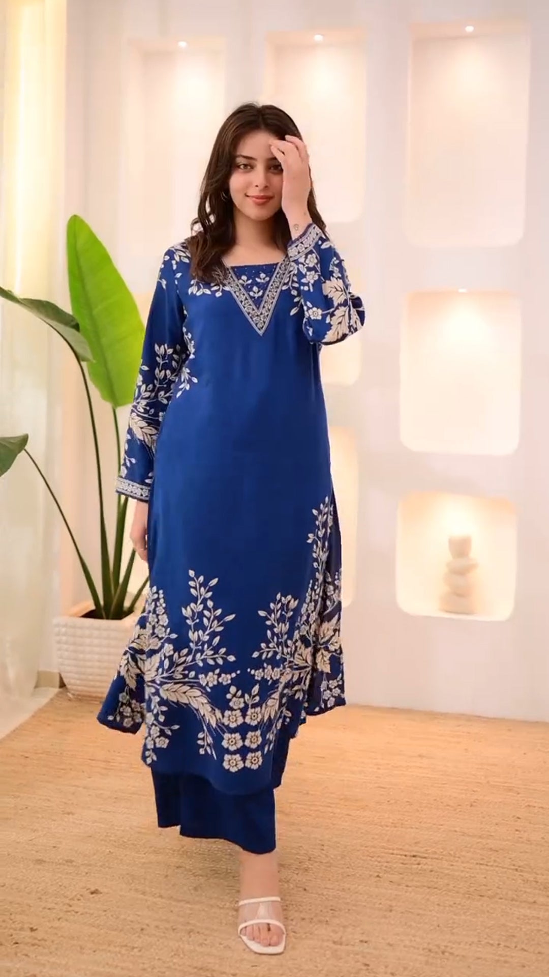 Royal Blue Straight Kurta Set with White Floral Printed